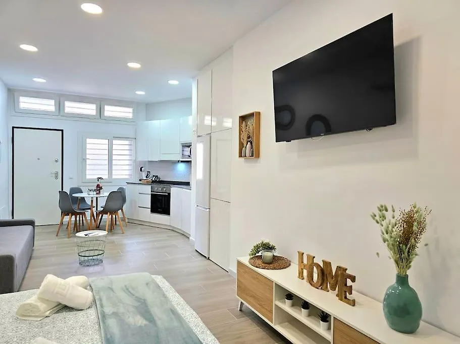 Appartamento Moderno Loft A 250 Metros De La Playa & Parking Málaga 0*,